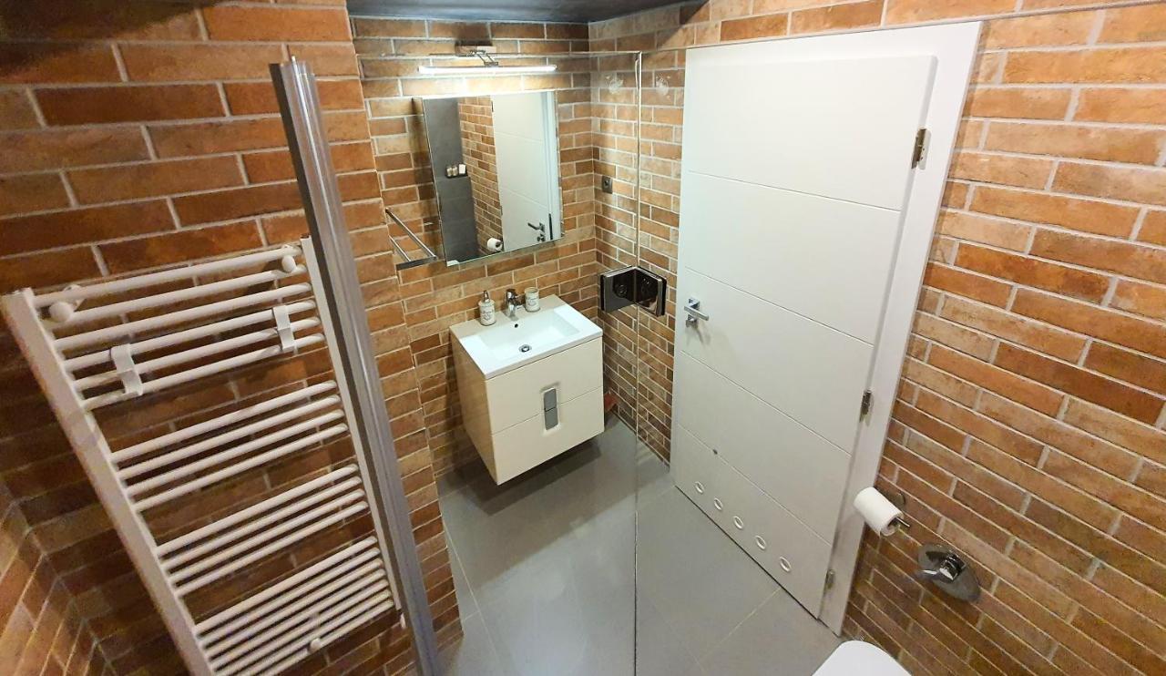 Apartment Eriss - Ozone Building *